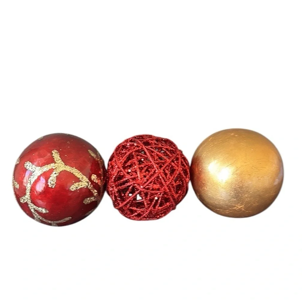 Decorative Red and Gold‎ Accent Ball Set